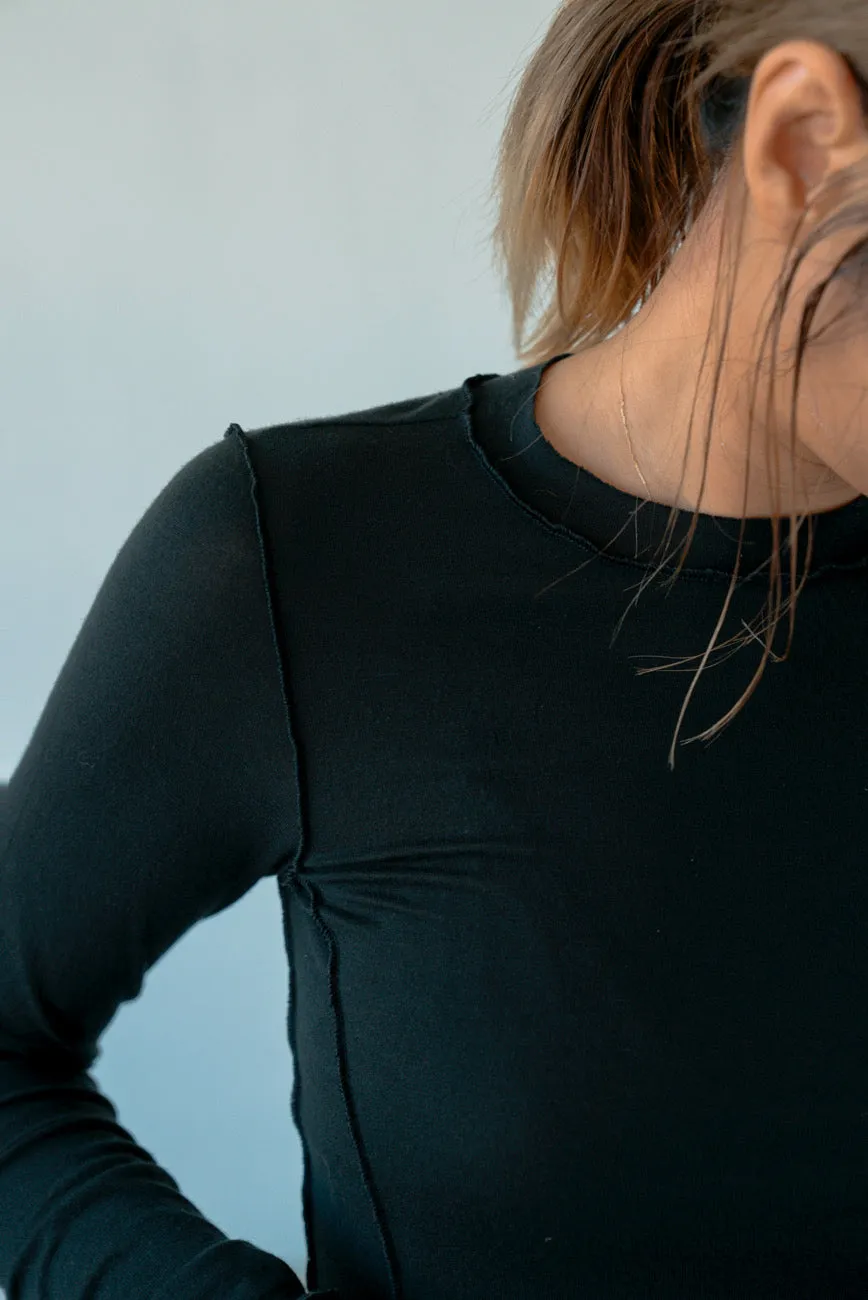 ( WHITE / CHARCOAL / BLACK ) CURVEY LONG SLEEVE