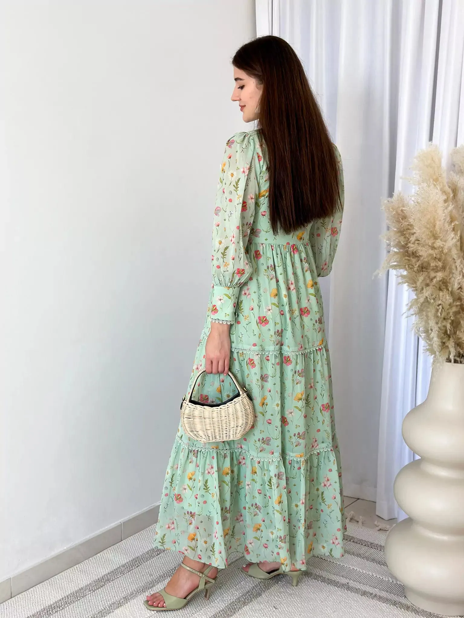 Hannah Lace Dress In Pastel Green Floral